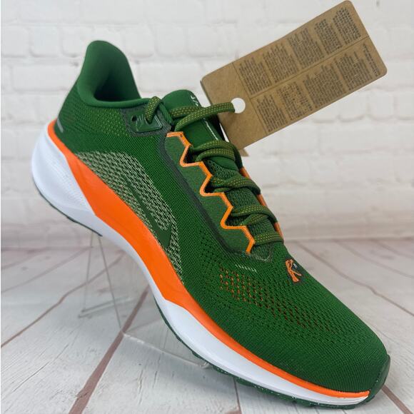 Nike Green and Orange Athletic Shoes main image 9
